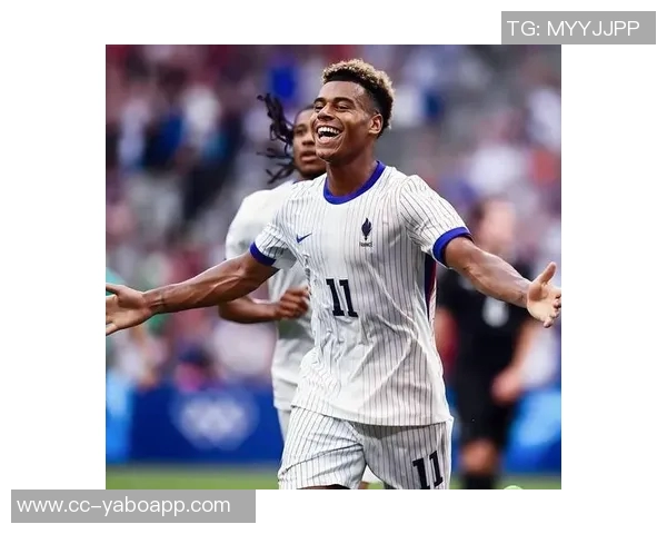 马杜埃凯英超连续三轮未出场本月欧冠却梅开二度引发热议